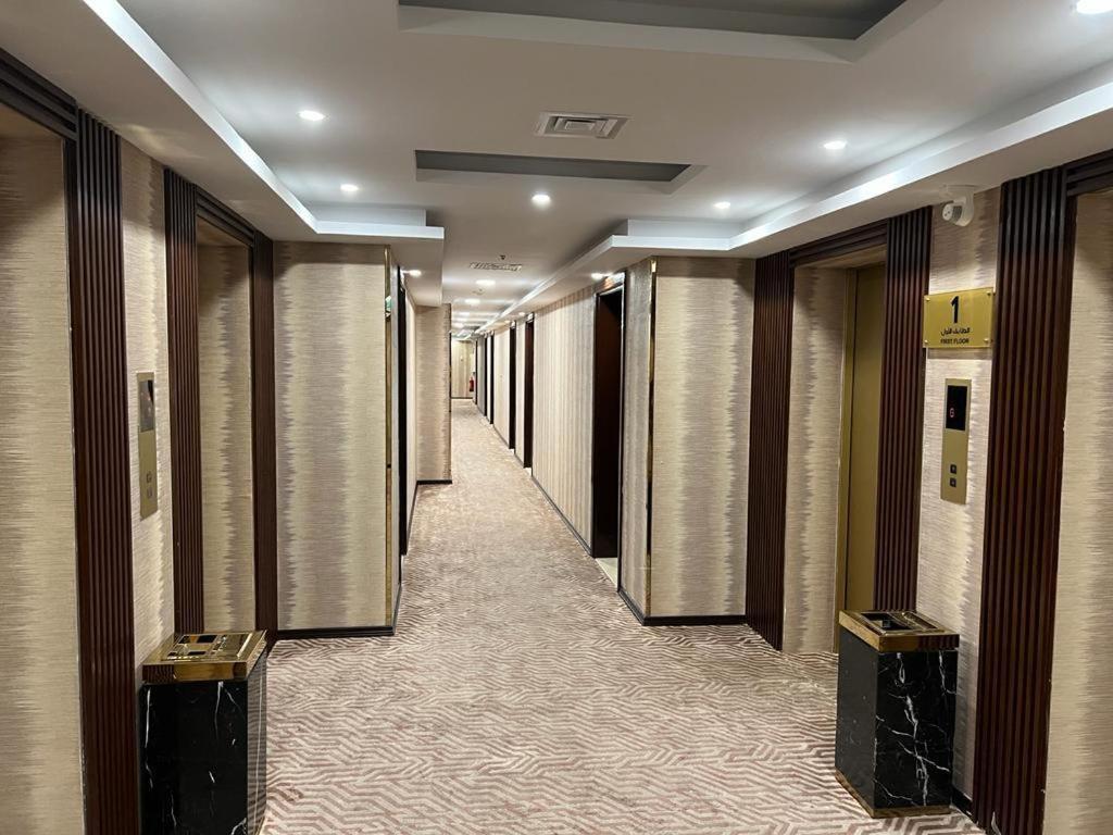 Al Ansar Golden Tulip Hotel Medina Exterior photo