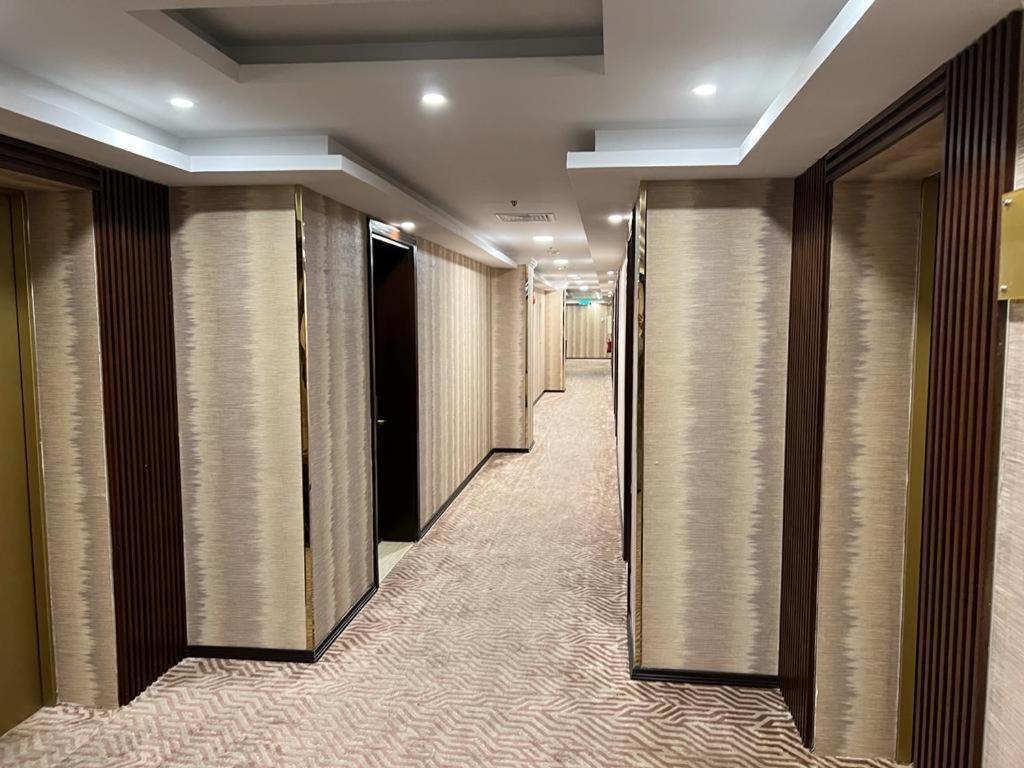 Al Ansar Golden Tulip Hotel Medina Exterior photo