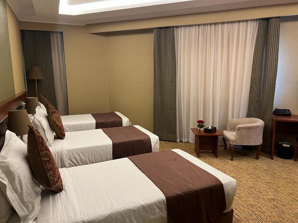 Al Ansar Golden Tulip Hotel Medina Exterior photo