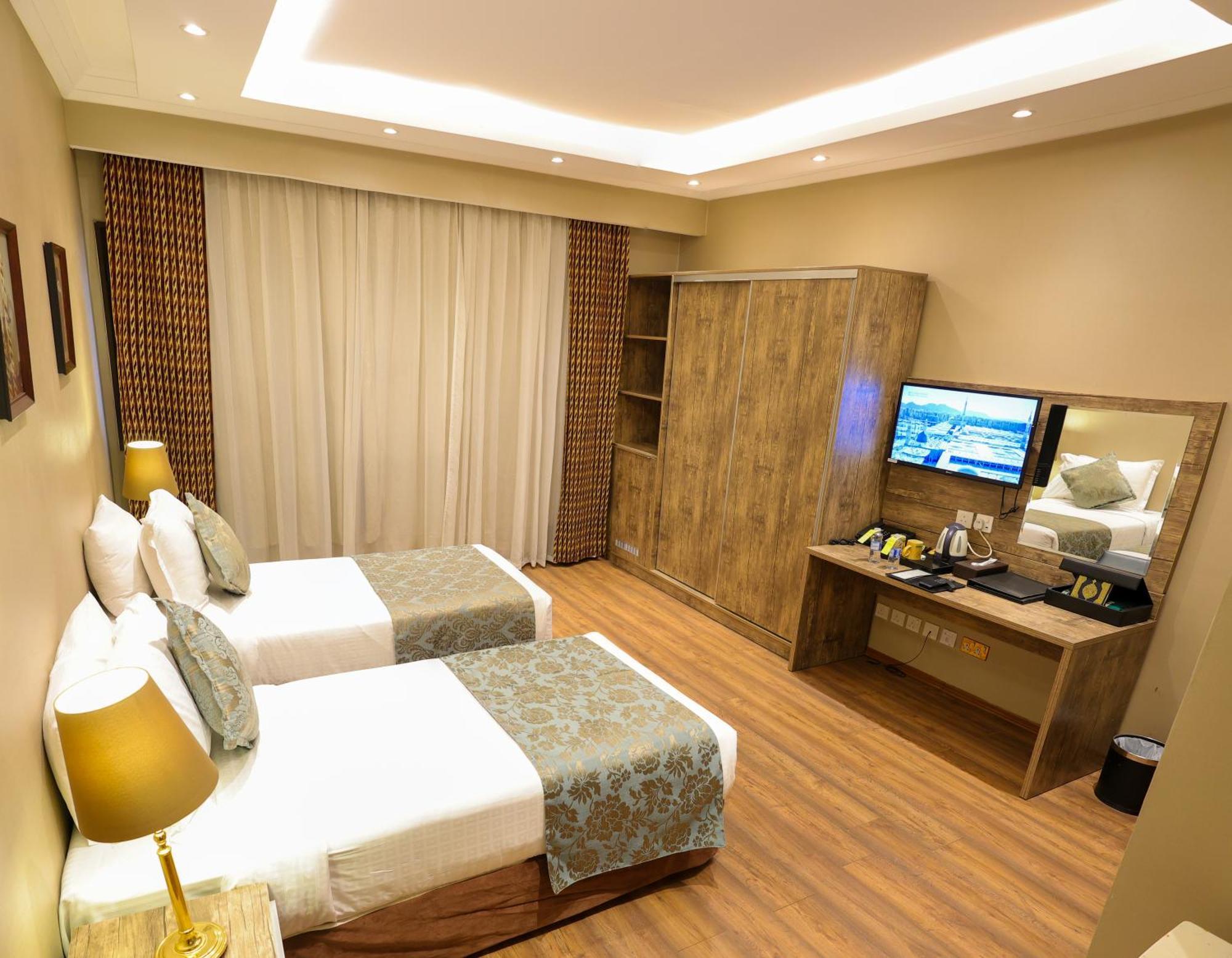 Al Ansar Golden Tulip Hotel Medina Exterior photo